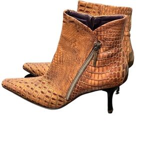 Donald Pliner snake skin point toe ankle boots